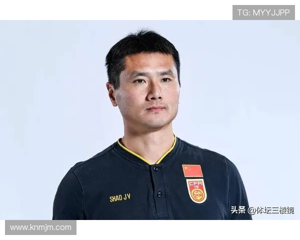 国足备战关键赛事主帅调整阵容年轻球员迎来重要机遇增添后防稳定性挑战强敌